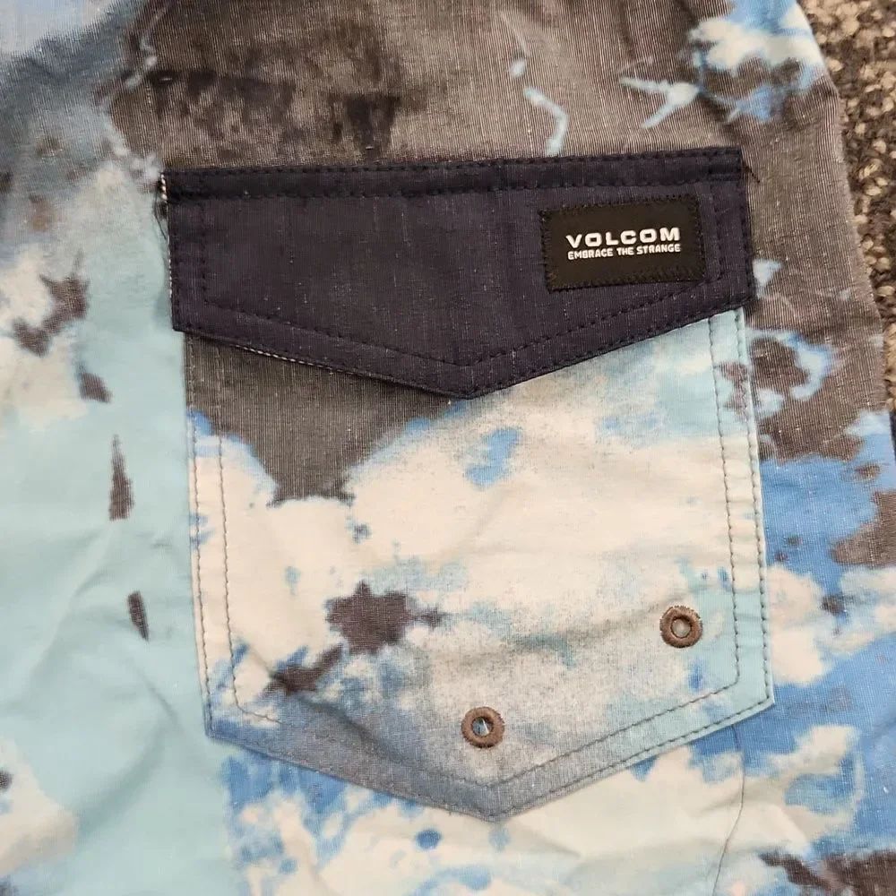 Volcom Board Shorts 28 - Picture 3 of 6
